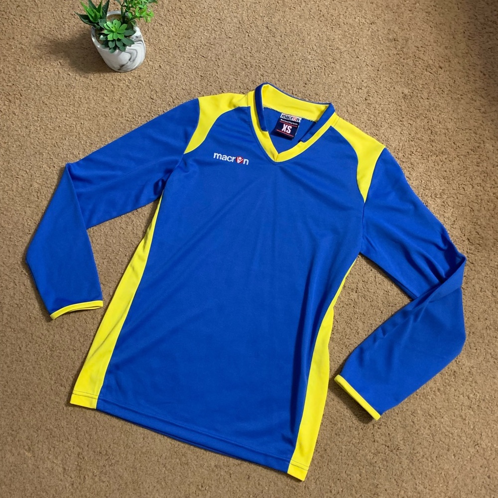 SOCCER LONG SLEEVE TRAINING JERSEY MACRON BLUE AND YELLOW PERFORMANCE SHIRT